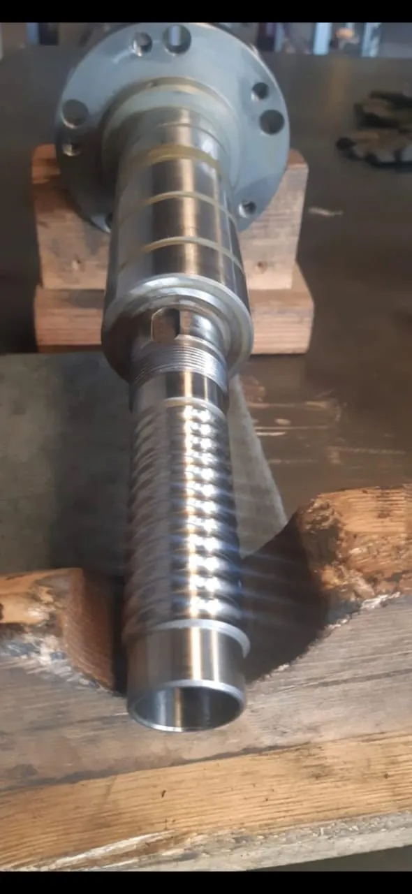 Reparación de tornillo bola CNC 3